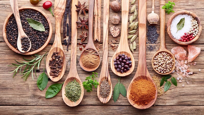 How to Properly Add Herbs and Spices To Your Homebrew